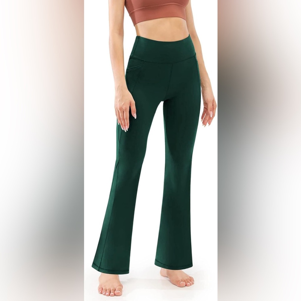 Amazon Flare Leggings in green Size Small